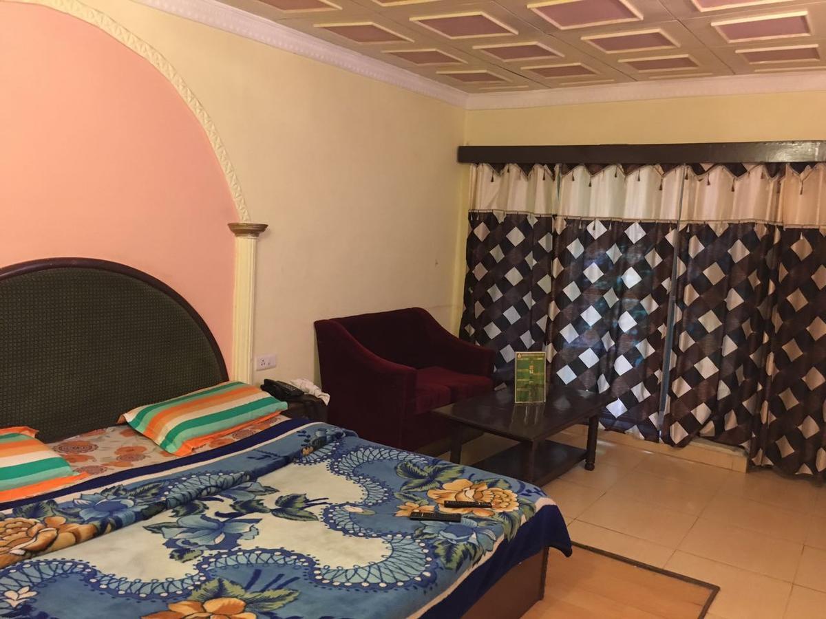 Hotel Bombay Palace Dalhousie Εξωτερικό φωτογραφία